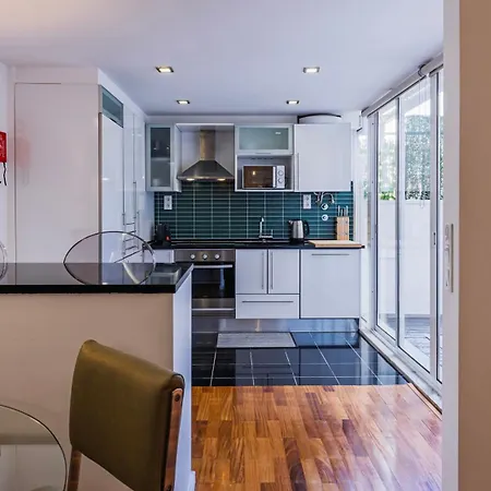 Apartament Sunny Terrace In Entrecampos By Lovelystay Lizbona