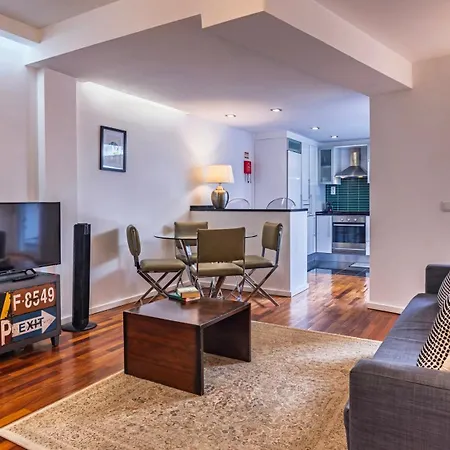Sunny Terrace In Entrecampos By Lovelystay Apartament Lizbona